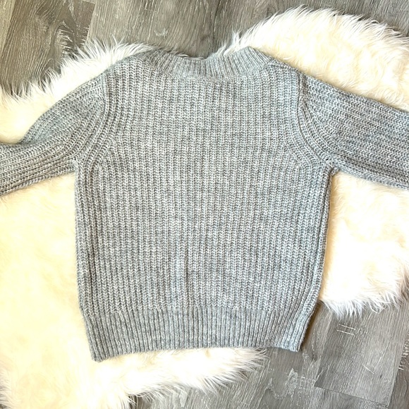 Gap Wooly Grey Sweater - Picture 2 of 5